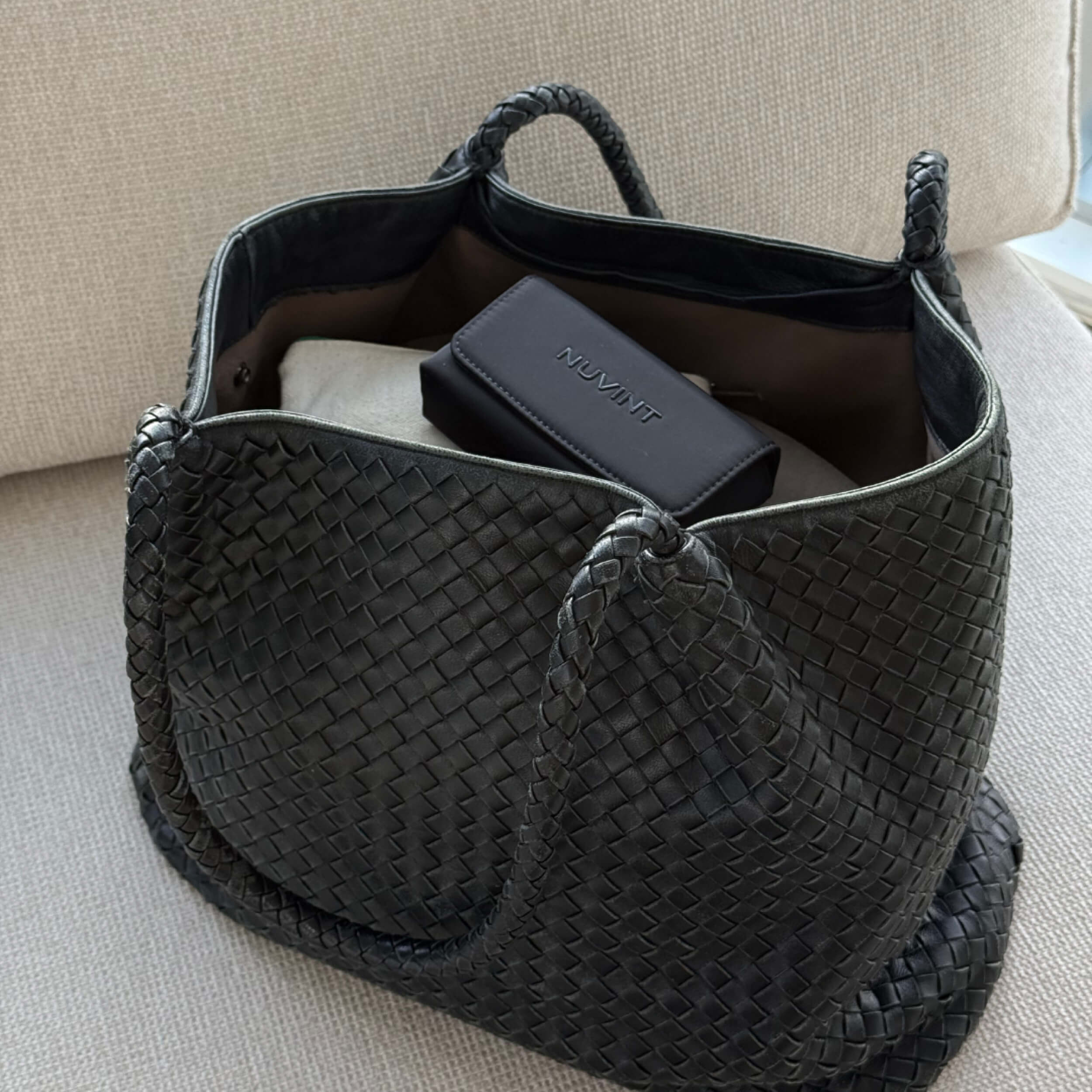 Travel Case mit Magnetverschluss - Black Edition