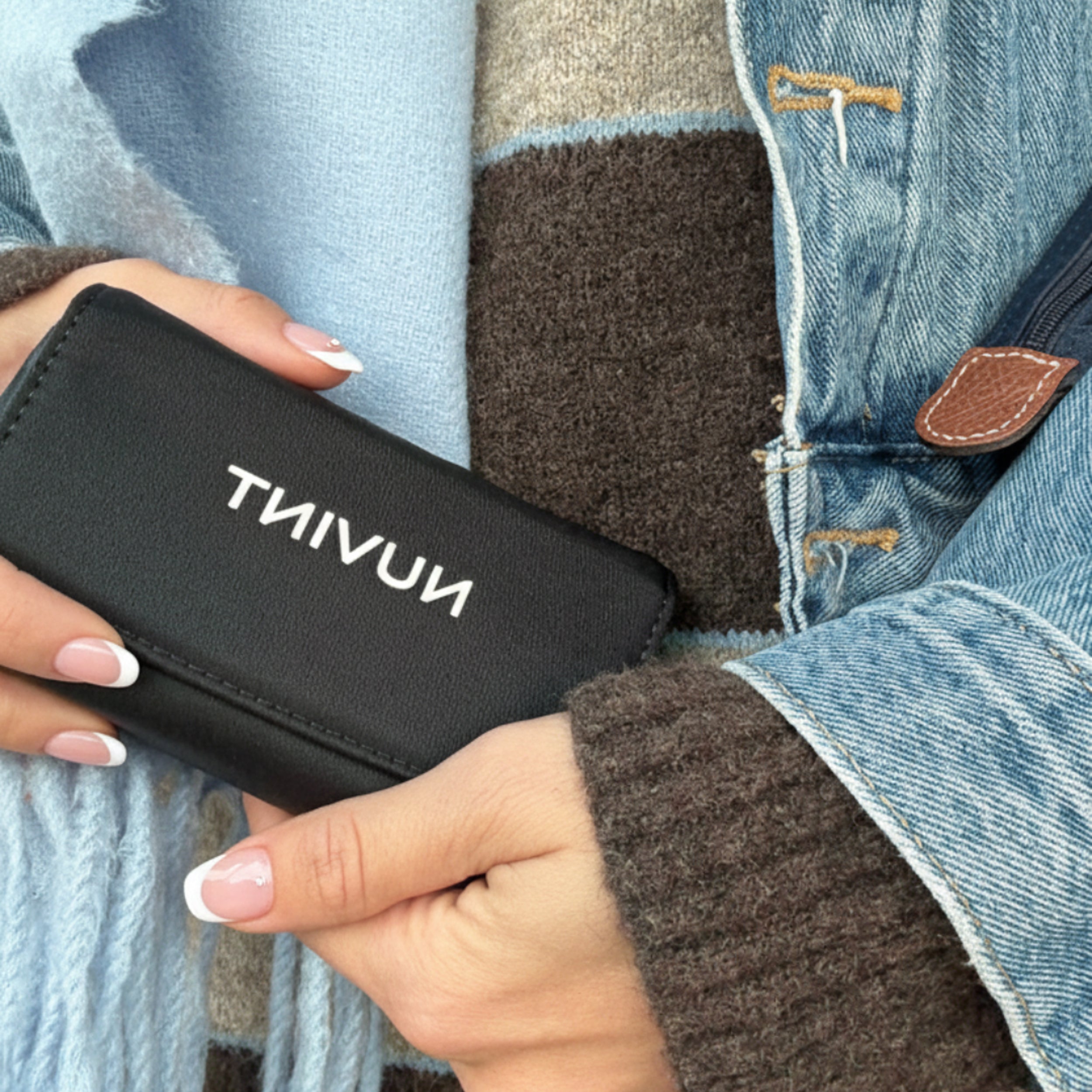 Travel Case mit Magnetverschluss